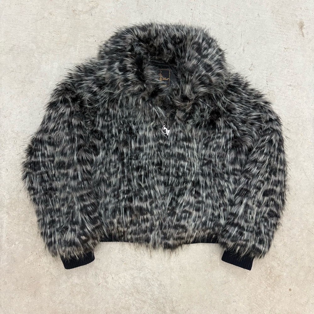 VTG 2000s Y2K Baby Phat Faux Fur Grail Jacket Women’s L